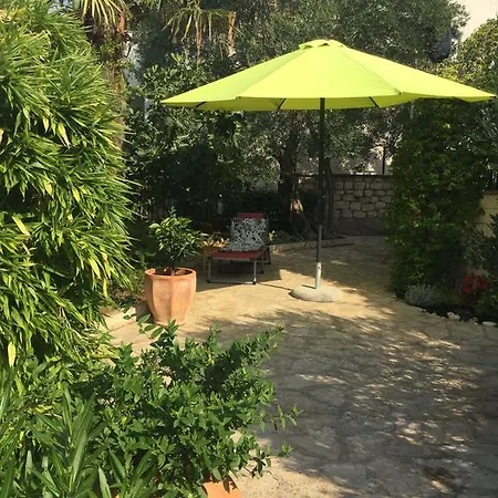Green House